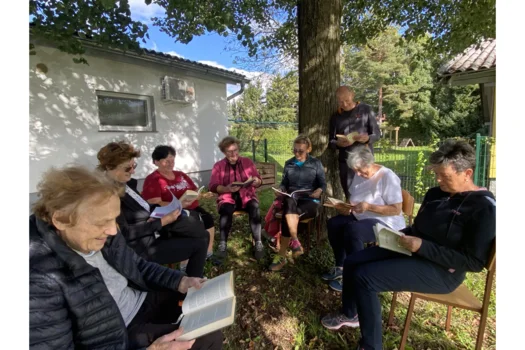 Nacionalni mesec skupnega branja 2025, Mednarodni dan starejših in septembrske novosti